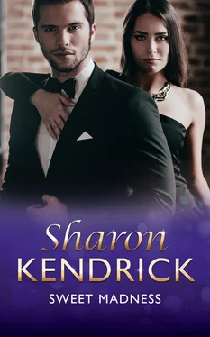 Sharon Kendrick Sweet Madness обложка книги
