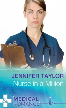 Jennifer Taylor Nurse In A Million обложка книги