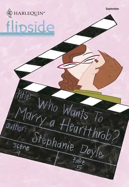 Stephanie Doyle Who Wants To Marry a Heartthrob? обложка книги