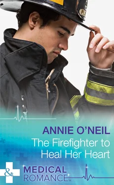 Annie O'Neil The Firefighter to Heal Her Heart обложка книги