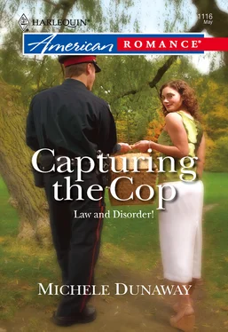 Michele Dunaway Capturing the Cop обложка книги