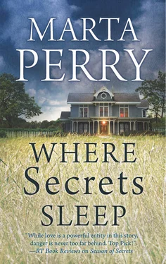 Marta Perry Where Secrets Sleep обложка книги