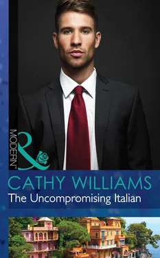 Cathy Williams The Uncompromising Italian обложка книги