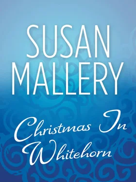 Susan Mallery Christmas In Whitehorn обложка книги