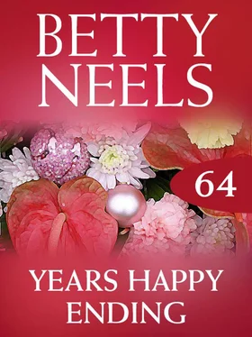 Betty Neels Year's Happy Ending обложка книги