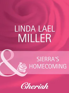 Linda Lael Sierra's Homecoming обложка книги