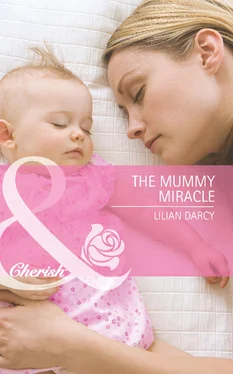 Lilian Darcy The Mummy Miracle обложка книги