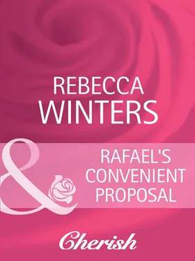 Rebecca Winters Rafael's Convenient Proposal обложка книги