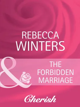 Rebecca Winters The Forbidden Marriage обложка книги