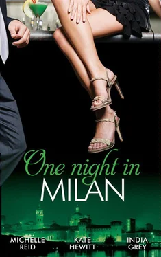 Kate Hewitt One Night in... Milan обложка книги