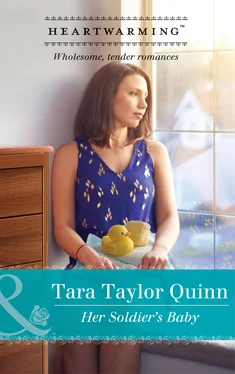 Tara Taylor Quinn Her Soldier's Baby обложка книги