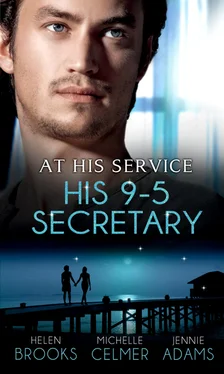Michelle Celmer At His Service: His 9-5 Secretary обложка книги