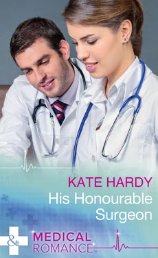 Kate Hardy His Honourable Surgeon обложка книги