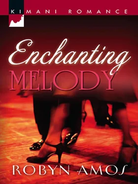 Robyn Amos Enchanting Melody обложка книги