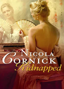 Nicola Cornick Kidnapped: His Innocent Mistress обложка книги