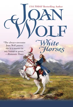Joan Wolf White Horses обложка книги