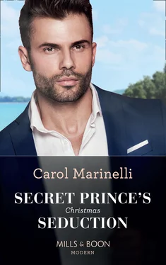 Carol Marinelli Secret Prince's Christmas Seduction обложка книги
