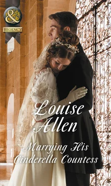 Louise Allen Marrying His Cinderella Countess обложка книги