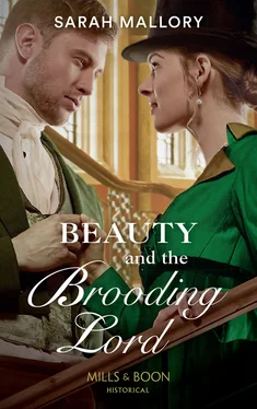 Sarah Mallory Beauty And The Brooding Lord обложка книги