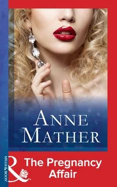 Anne Mather The Pregnancy Affair обложка книги