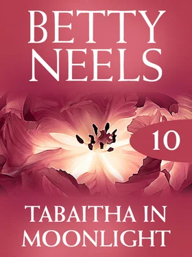 Betty Neels Tabitha in Moonlight обложка книги