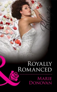 Marie Donovan Royally Romanced обложка книги