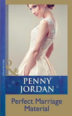 Penny Jordan Perfect Marriage Material обложка книги