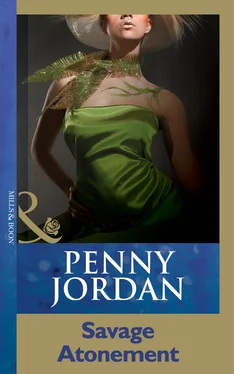 Penny Jordan Savage Atonement обложка книги