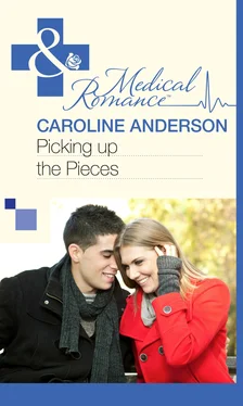 Caroline Anderson Picking up the Pieces обложка книги