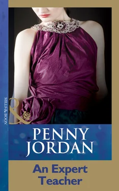 Penny Jordan An Expert Teacher обложка книги