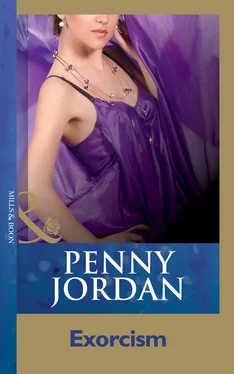 Penny Jordan Exorcism обложка книги