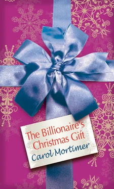 Carole Mortimer The Billionaire's Christmas Gift обложка книги