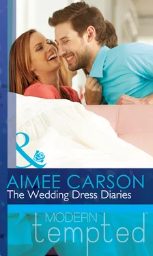 Aimee Carson The Wedding Dress Diaries обложка книги