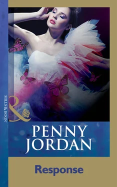 Penny Jordan Response обложка книги