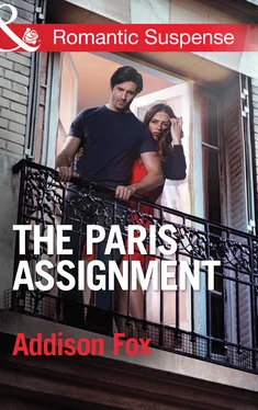 Addison Fox The Paris Assignment обложка книги