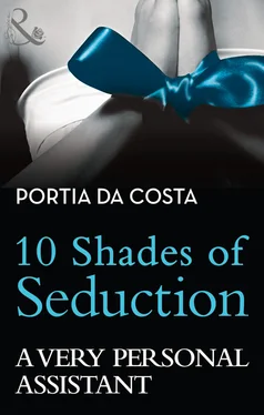 Portia Costa A Very Personal Assistant обложка книги