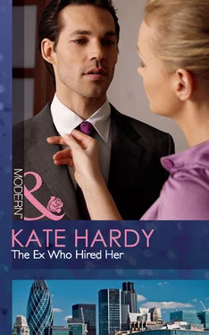 Kate Hardy The Ex Who Hired Her обложка книги