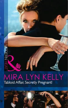 Mira Lyn Kelly Tabloid Affair, Secretly Pregnant! обложка книги