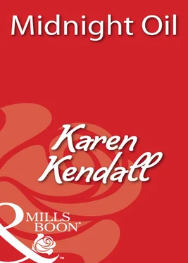 Karen Kendall Midnight Oil обложка книги