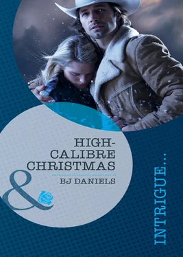 B.J. Daniels High-Caliber Christmas обложка книги