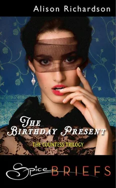 Alison Richardson The Birthday Present обложка книги