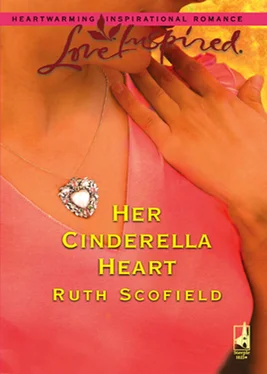 Ruth Scofield Her Cinderella Heart обложка книги