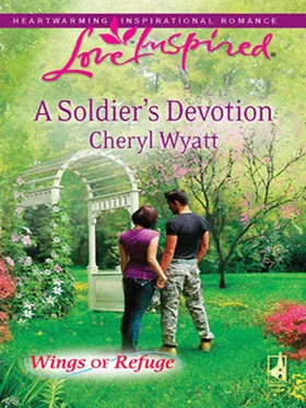 Cheryl Wyatt A Soldier's Devotion обложка книги