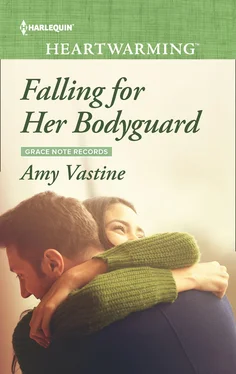 Amy Vastine Falling For Her Bodyguard обложка книги