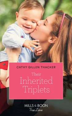 Cathy Gillen Their Inherited Triplets обложка книги