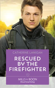 Catherine Lanigan Rescued By The Firefighter обложка книги