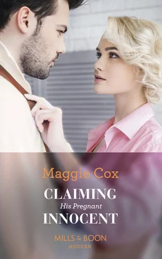 Maggie Cox Claiming His Pregnant Innocent обложка книги