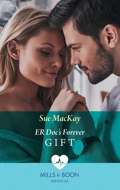 Sue MacKay Er Doc's Forever Gift обложка книги