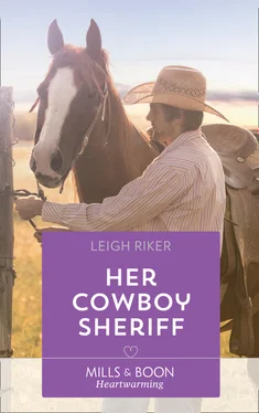 Leigh Riker Her Cowboy Sheriff обложка книги