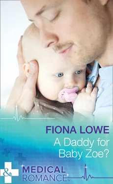 Fiona Lowe A Daddy For Baby Zoe? обложка книги